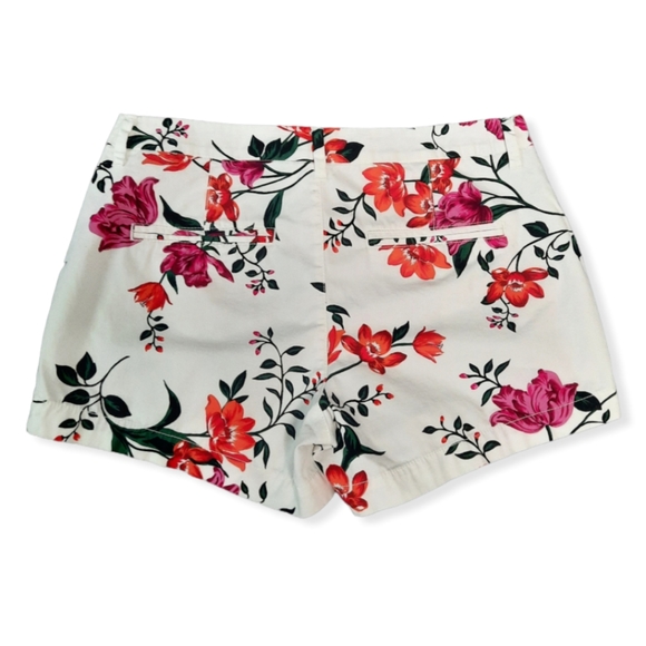 Flower everyday short sz 8 Old Navy - Picture 3 of 6